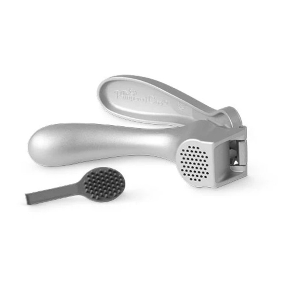 Pampered Chef Garlic Press - Picture 1 of 8